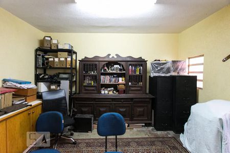 Casa à venda com 250m², 4 quartos e 2 vagasQuarto 4