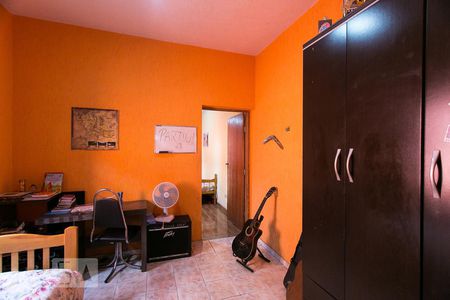 Casa à venda com 250m², 4 quartos e 2 vagasQuarto 2