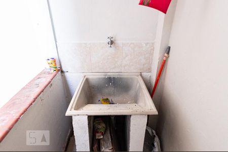 Apartamento à venda com 80m², 2 quartos e sem vaga Apartamento à venda com 80m², 2 quartos e sem vagaArea de Serviço