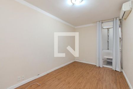 Sala/Quarto de kitnet/studio para alugar com 1 quarto, 36m² em Farroupilha, Porto Alegre