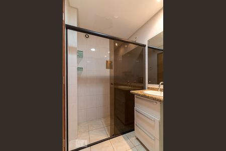 Apartamento à venda com 80m², 3 quartos e 2 vagasBanheiro quarto 3 suíte