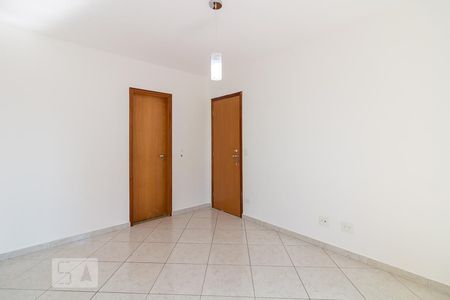 Apartamento à venda com 80m², 3 quartos e 2 vagasQuarto 3 suíte