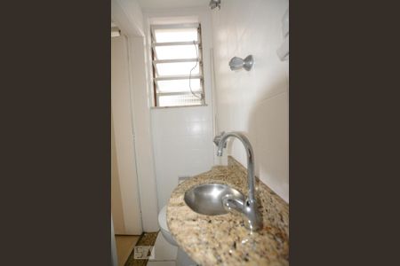 Apartamento à venda com 110m², 3 quartos e 1 vagaBanheiro de Serviço