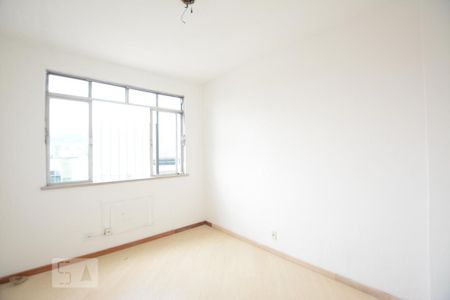Apartamento à venda com 110m², 3 quartos e 1 vagaQuarto 2