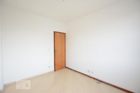 Apartamento à venda com 110m², 3 quartos e 1 vagaQuarto 2
