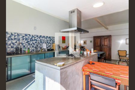 Casa à venda com 300m², 3 quartos e 2 vagasCozinha