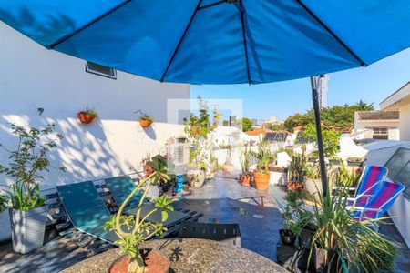 Casa à venda com 300m², 3 quartos e 2 vagasTerraço