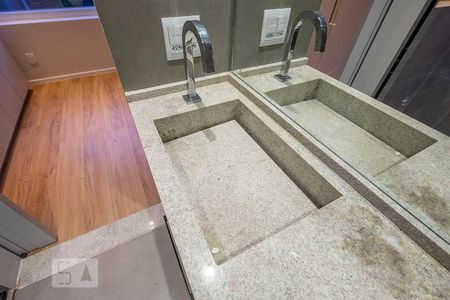 Studio para alugar com 35m², 1 quarto e 1 vaga Studio para alugar com 35m², 1 quarto e 1 vagaSuíte - Banheiro