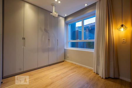 Studio para alugar com 35m², 1 quarto e 1 vaga Studio para alugar com 35m², 1 quarto e 1 vagaSuíte