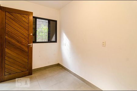 Casa à venda com 200m², 3 quartos e 2 vagasQuarto de serviço
