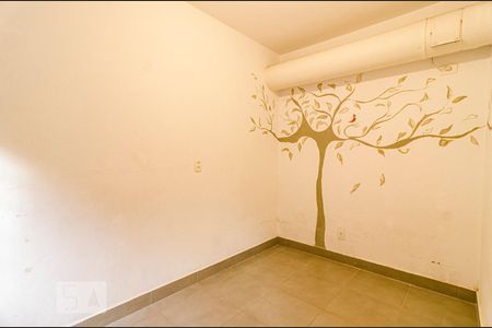 Casa à venda com 200m², 3 quartos e 2 vagasQuarto de serviço