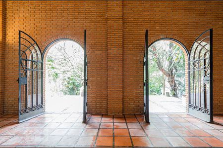 Sala de casa à venda com 3 quartos, 200m² em Vila Madalena, São Paulo