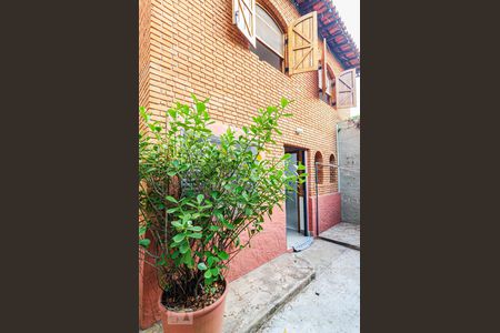 Casa à venda com 200m², 3 quartos e 2 vagasQuintal