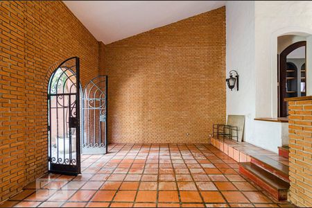 Sala de casa à venda com 3 quartos, 200m² em Vila Madalena, São Paulo