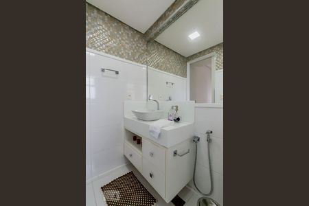 Apartamento para alugar com 140m², 3 quartos e 3 vagasBanheiro suíte 2