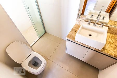 Apartamento à venda com 130m², 3 quartos e 1 vagaBanheiro