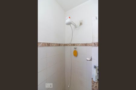 Casa à venda com 370m², 5 quartos e 6 vagas Casa à venda com 370m², 5 quartos e 6 vagasBanheiro 4