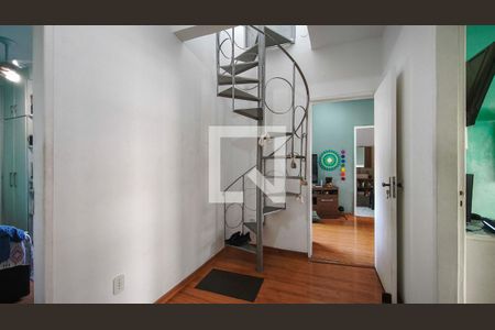 Hall social de casa à venda com 4 quartos, 219m² em Vila Isabel, Rio de Janeiro