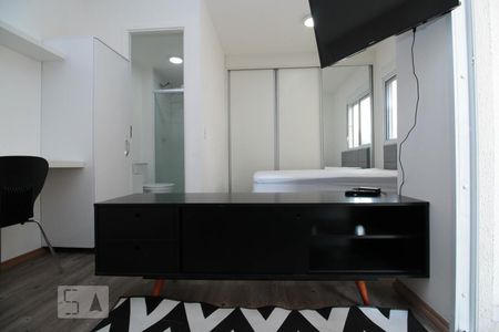 Sala de kitnet/studio para alugar com 1 quarto, 26m² em Brás, São Paulo
