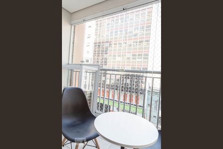 Varanda de kitnet/studio para alugar com 1 quarto, 35m² em Bela Vista, São Paulo