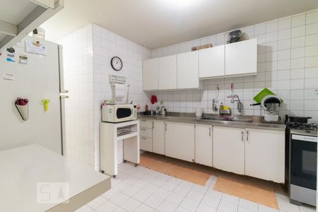Apartamento à venda com 118m², 3 quartos e 1 vaga Apartamento à venda com 118m², 3 quartos e 1 vagaCozinha