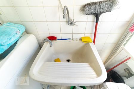 Apartamento à venda com 118m², 3 quartos e 1 vaga Apartamento à venda com 118m², 3 quartos e 1 vagaÁrea de serviço