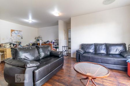 Apartamento à venda com 118m², 3 quartos e 1 vaga Apartamento à venda com 118m², 3 quartos e 1 vagaSala