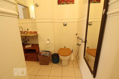 Apartamento à venda com 170m², 1 quarto e 2 vagasBanheiro 1