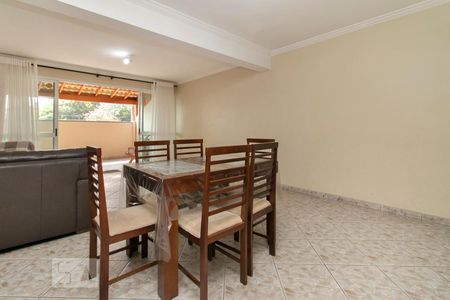 Casa à venda com 350m², 3 quartos e 3 vagasSala de Jantar 2