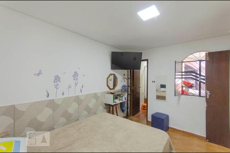 Casa à venda com 120m², 2 quartos e 3 vagasSuíte 2