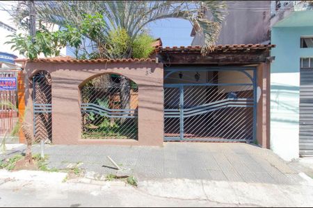 Casa à venda com 120m², 2 quartos e 3 vagasFachada