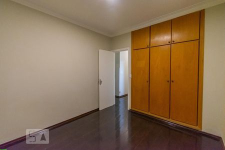 Casa para alugar com 250m², 4 quartos e 5 vagasQuarto 1