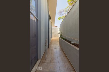 Casa para alugar com 250m², 4 quartos e 5 vagasQuintal