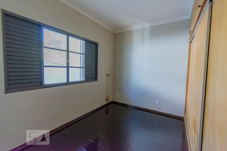 Casa para alugar com 250m², 4 quartos e 5 vagasQuarto 2