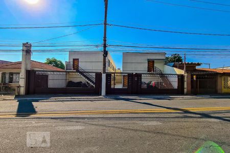 Casa de condomínio para alugar com 38m², 1 quarto e 1 vagaFachada