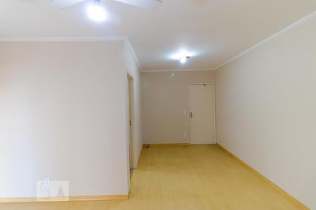 Salas de apartamento para alugar com 1 quarto, 56m² em Centro, Campinas