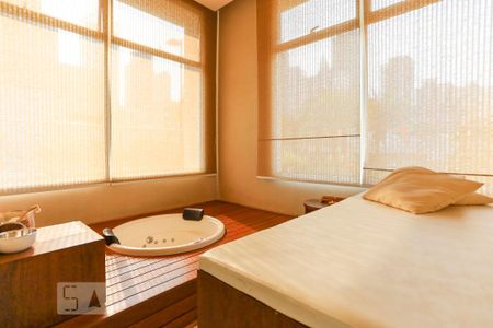 Apartamento à venda com 43m², 1 quarto e 1 vagaSpa