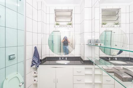 Apartamento para alugar com 100m², 2 quartos e sem vagaBanheiro