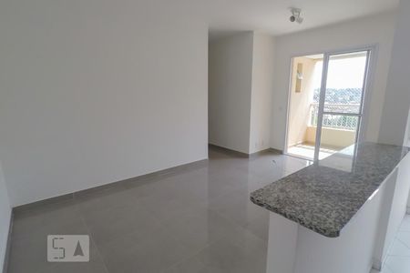 Sala de apartamento para alugar com 3 quartos, 65m² em Vila Caraguatá, São Paulo