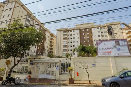 Apartamento para alugar com 65m², 3 quartos e 1 vagaFachada