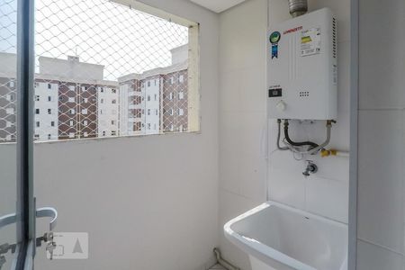 Apartamento para alugar com 65m², 3 quartos e 1 vagaÁrea de Serviço