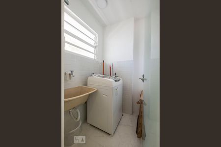 Apartamento à venda com 47m², 1 quarto e 1 vaga Apartamento à venda com 47m², 1 quarto e 1 vagaLavanderia