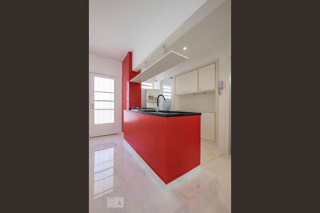 Apartamento à venda com 47m², 1 quarto e 1 vaga Apartamento à venda com 47m², 1 quarto e 1 vagaCozinha