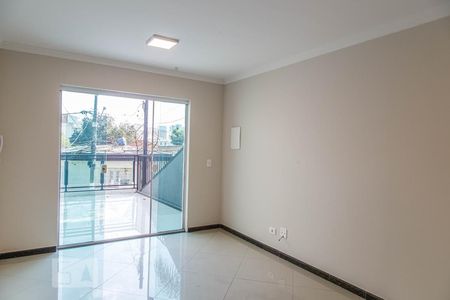 Sala de casa para alugar com 3 quartos, 124m² em Cidade Mãe do Céu, São Paulo