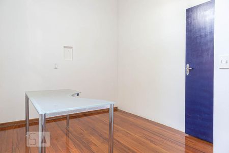 Casa à venda com 180m², 2 quartos e sem vagaQuarto 2