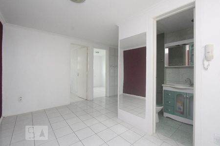 SALA de apartamento para alugar com 2 quartos, 42m² em Rubem Berta, Porto Alegre