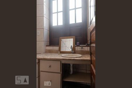 Casa à venda com 150m², 3 quartos e sem vaga Casa à venda com 150m², 3 quartos e sem vagaBanheiro Social 4