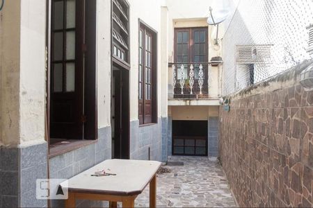 Casa à venda com 150m², 3 quartos e sem vaga Casa à venda com 150m², 3 quartos e sem vagaÁrea Externa