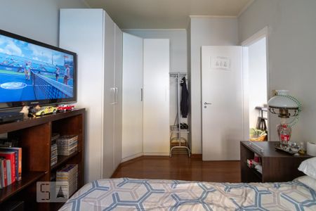 Casa à venda com 300m², 3 quartos e 6 vagas Casa à venda com 300m², 3 quartos e 6 vagasQuarto 2