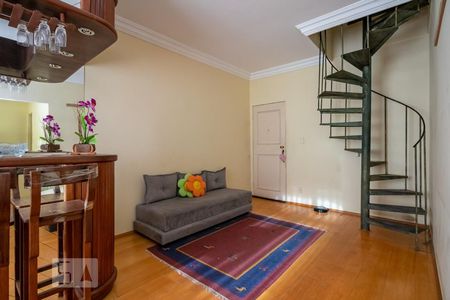 Sala de apartamento à venda com 3 quartos, 190m² em Santa Efigênia, Belo Horizonte